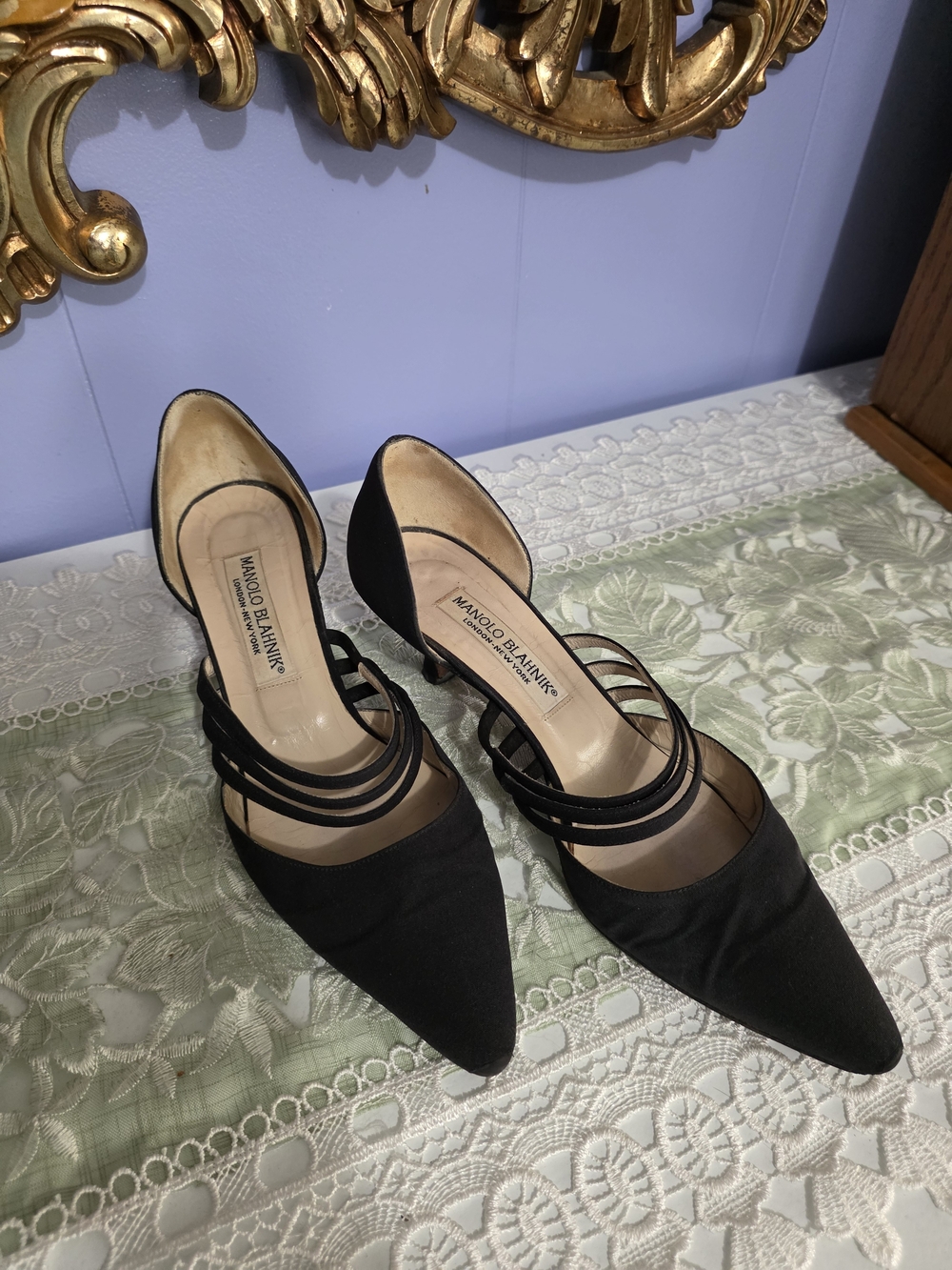Vintage Y2k, Manolo Blahnik, Strap Kitten Heels
